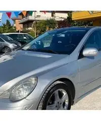 MERCEDES-BENZ R 320 CDI cat 4Matic Sport MERCEDES-BENZ R 320 CDI cat 4Matic Sport