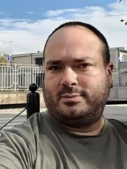 Autista consegnatario camion patente B fino 35q.li Autista consegnatario camion patente B fino 35q.li