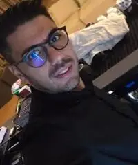 Per servizi extra barista oppure fattorino Per servizi extra barista oppure fattorino