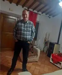 Cerco donna per amica relazione seria compagna per vita convivenza Cerco donna per amica relazione seria compagna per vita convivenza