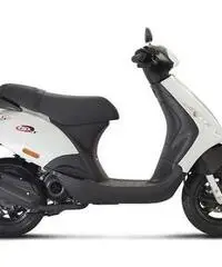 Zip piaggio 50cc 2T - Bergamo Zip piaggio 50cc 2T - Bergamo