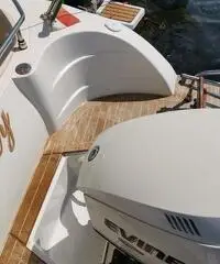 Barca fuoribordo cabinato Blumax walkaround 23