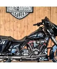 Harley-Davidson Street Glide C.V.O Harley-Davidson Street Glide C.V.O
