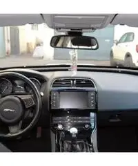 Jaguar xe 2.0 d 180