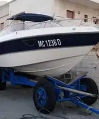 Natante barca motore Natante barca motore