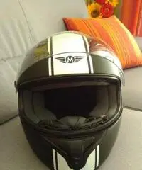 Casco integrale taglia M nuovo - Piacenza Casco integrale taglia M nuovo - Piacenza