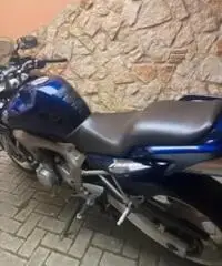 Yamaha Fazer 600