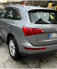 AUDI Q5 2.0 TDI 170 CV QUATTRO EURO 5 AUDI Q5 2.0 TDI 170 CV QUATTRO EURO 5