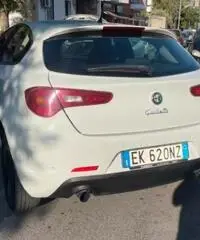 ALFA ROMEO Giulietta 2.0 JTD-M 140CV ALFA ROMEO Giulietta 2.0 JTD-M 140CV
