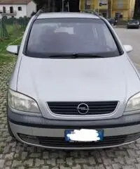 Opel Zafira Opel Zafira