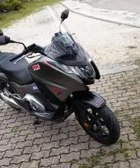 Honda integra 2016