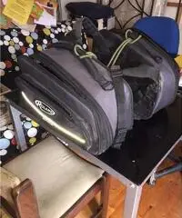 BORSA SERBATOIO MAGNETICA - KIT BORSE UNIVERSALI MOTO - Friuli - Venezia Giulia BORSA SERBATOIO MAGNETICA - KIT BORSE UNIVERSALI MOTO - Friuli - Venezia Giulia