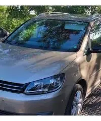 VOLKSWAGEN Touran - 2011 VOLKSWAGEN Touran - 2011