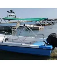 Barca motore