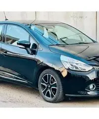 Renault Clio 1.5 diesel 75cv Renault Clio 1.5 diesel 75cv
