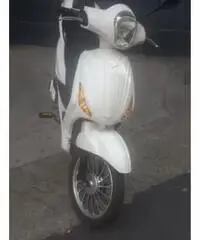 Motorino elettrico Motorino elettrico