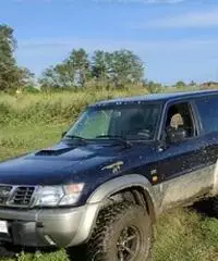 Nissan Patrol gr y61