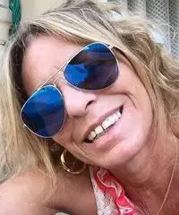 Segretaria, tuttofare, commessa Segretaria, tuttofare, commessa