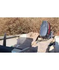 Barca con motor yamaha40/60