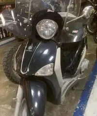 Vendo liberty 125