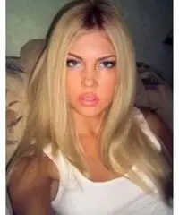 Sono qui per trovare una persona buona Sono qui per trovare una persona buona