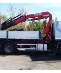 Autocarro IVECO 190.30 + gru Bonfiglioli 3S Jib2S+Cass.Rib Autocarro IVECO 190.30 + gru Bonfiglioli 3S Jib2S+Cass.Rib
