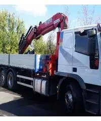 Autocarro IVECO 190.30 + gru Bonfiglioli 3S Jib2S+Cass.Rib Autocarro IVECO 190.30 + gru Bonfiglioli 3S Jib2S+Cass.Rib