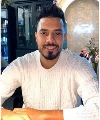 Badante aiuto cameriere Lavipiatti Badante aiuto cameriere Lavipiatti