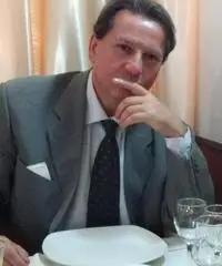 Cerco donna molto attraente a Milano max 50 anni Cerco donna molto attraente a Milano max 50 anni