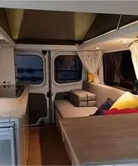 Opel Vivaro omologato camper 5,3 mt Opel Vivaro omologato camper 5,3 mt