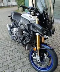 Yamaha MT-10 Yamaha MT-10
