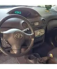 Toyota Yaris 2003