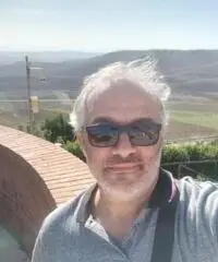 a Bari cerco relazione seria o buone amicizie