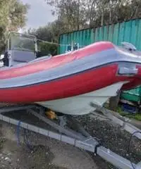 Vendita gommone + motore +carrello