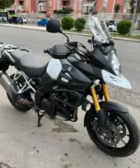 Suzuki V-strom 1000 no compromise