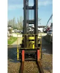 CARRELLO ELEVATORE HYSTER