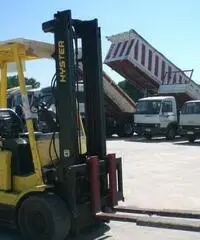 CARRELLO ELEVATORE HYSTER
