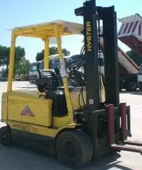 CARRELLO ELEVATORE HYSTER
