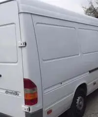 Mercedes sprinter Mercedes sprinter