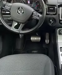 VOLKSWAGEN Touareg 2ª serie - 2011