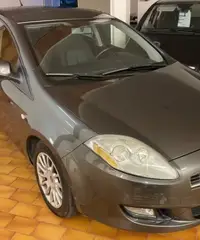 Fiat Bravo 1.4 BENZINA OK NEOPATENTATI Fiat Bravo 1.4 BENZINA OK NEOPATENTATI