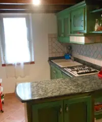 Villetta fronte mare con ampio giardino