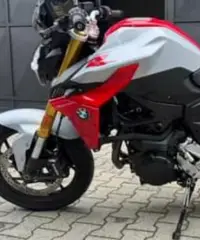 Fantastica bmw f900 Fantastica bmw f900