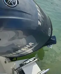Gommone bat