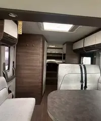 Knaus live i 700