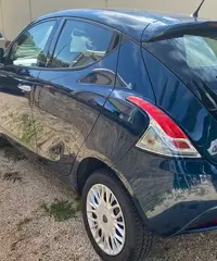Ypsilon 1.2 69 CV 5 porte km50mila NEOPATENTATI Ypsilon 1.2 69 CV 5 porte km50mila NEOPATENTATI
