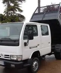 Nissan cabstar doppia cabbina ribaltabile Nissan cabstar doppia cabbina ribaltabile