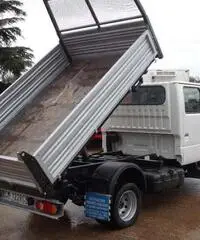 Nissan cabstar doppia cabbina ribaltabile Nissan cabstar doppia cabbina ribaltabile