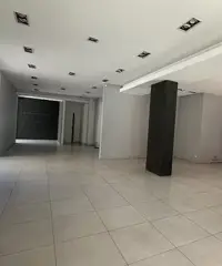 Locale Commerciale ristrutturato