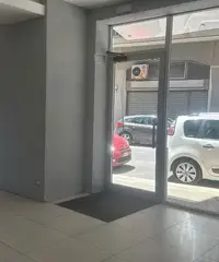 Locale Commerciale ristrutturato